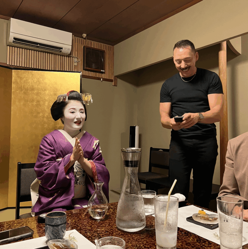 Tokyo: Private Dinner With Geisha at a Members Only Ryotei - Exploring Historical Landmarks