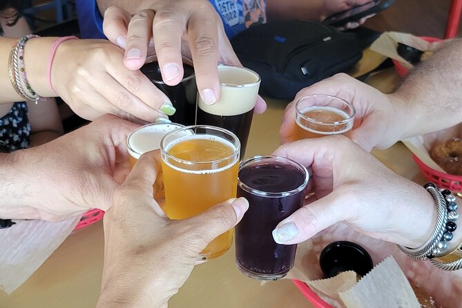 Brews and Bites of Orlando - Knowledgeable Tour Guide Insights