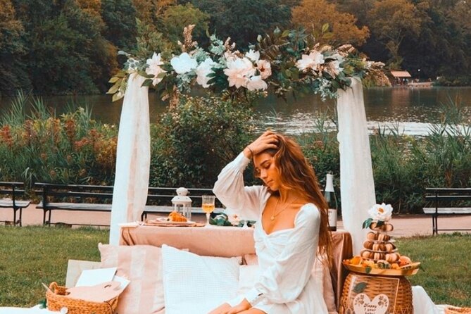 Central Park Luxury Picnic for 5 to 8 Person - Pricing and Cancellation Policy