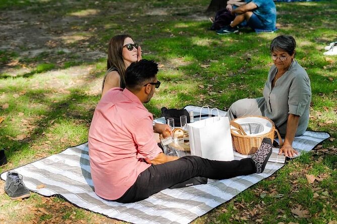 Central Park Picnic Basket Rental Experience - Additional Information and Accessibility