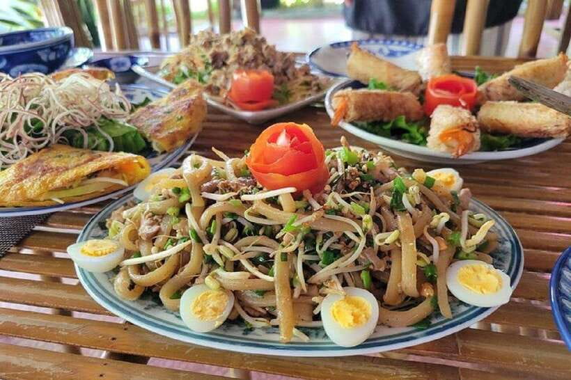 Hoi An Private Cooking Class & Coracle Tour Fishing Crabbing - Overview of the Activity