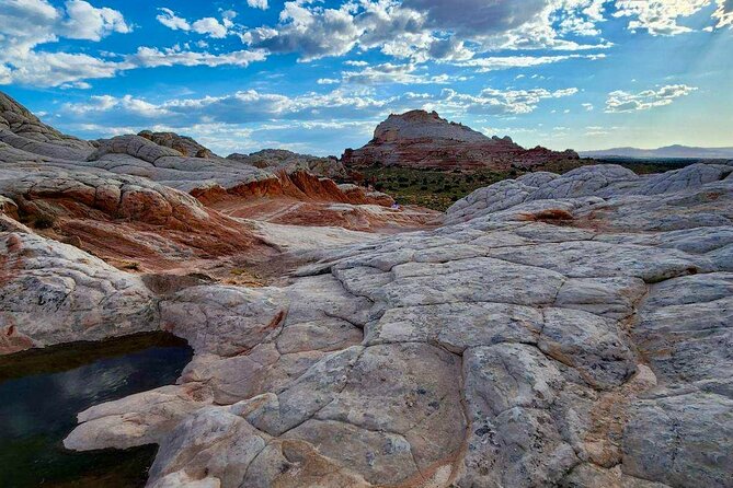 Sunset Off-Road White Pocket Guided Hike Activity - Small Group - What to Expect on the Hike