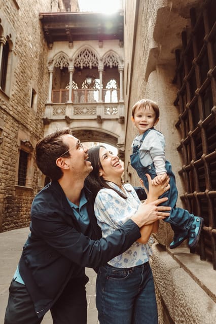 ✅ Barcelona: Sightseeing Professional Photoshoot Session - FAQ