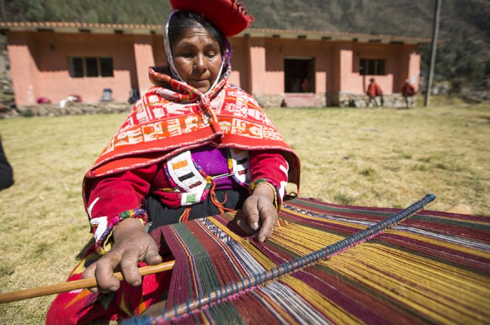 From Cusco: Full-Day to Huilloc, Pumamarca, & Ollantaytambo - Live Tour Guide