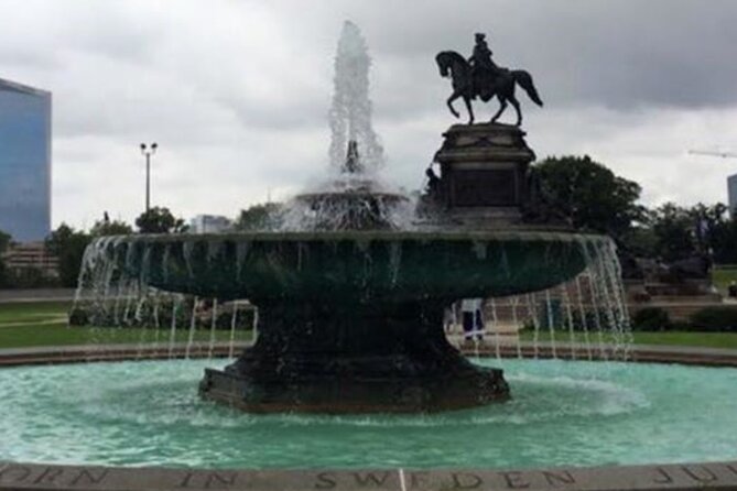 Full Day Tour to Washington DC and Philadelphia From NY - Discovering Philadelphia