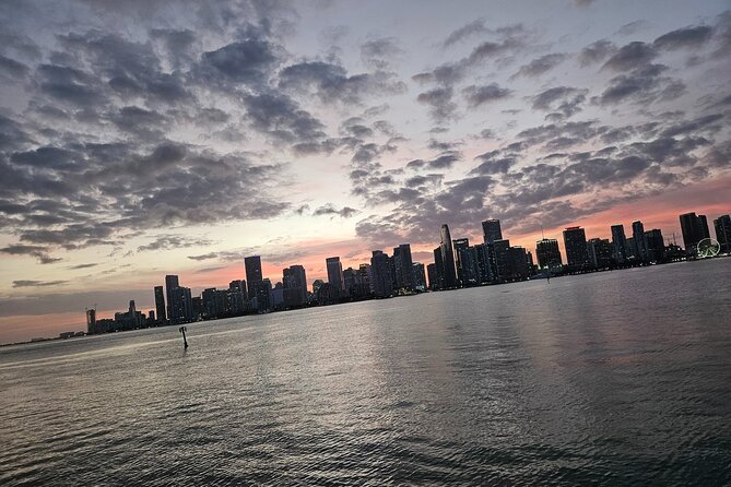 Miami Private Sunset Speedboat for up to 6 People - Frequently Asked Questions