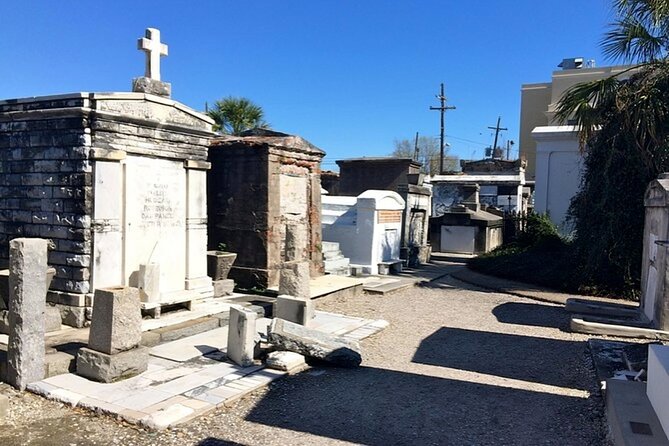 New Orleans Street Food Tour With A Local Guide - Frequently Asked Questions