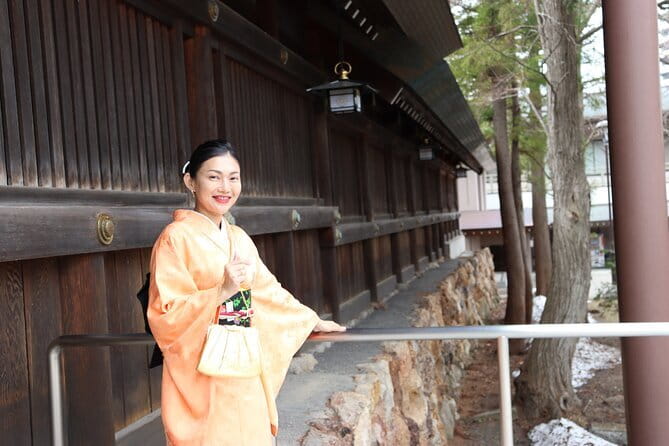 Hokkaido Lake Toya and Noboribetsu Private Day Tour（from Sapporo) - Sights and Activities