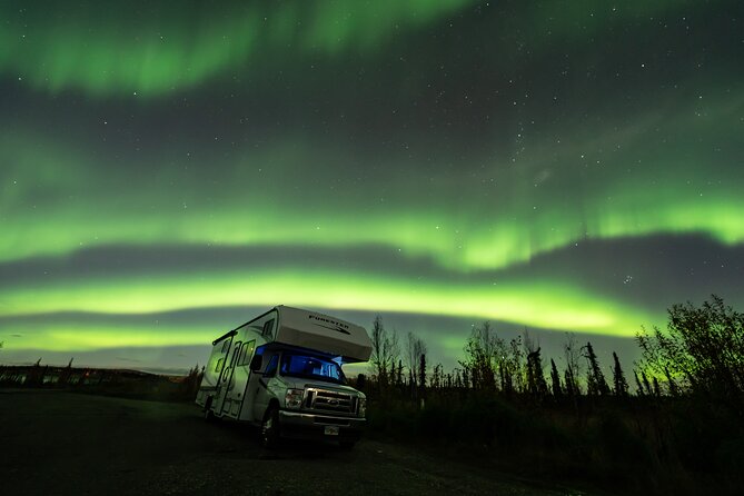 Luxury RV Aurora Chasing Tour Review - Analysis of Customer Reviews and Tour Feedback