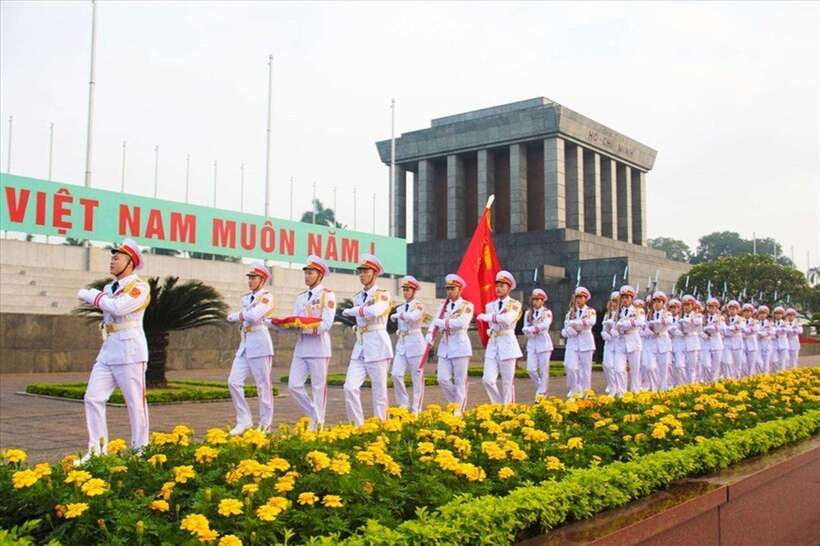 From Hanoi: Hanoi Half-Day or Full-Day City Tour