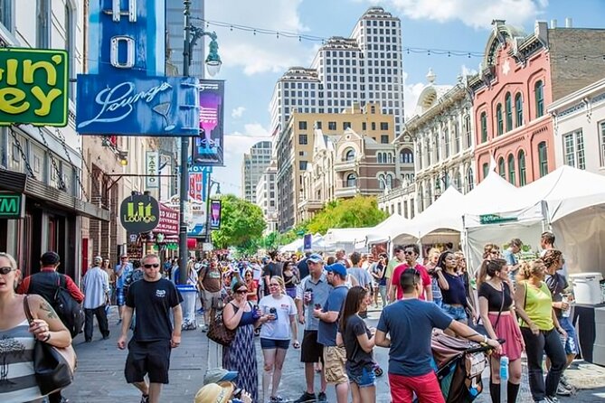 Austins Must See Sights Guided Private Walking Tour - Key Points