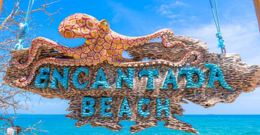 Cartagena: Enchanted in Rosario Islands Boat Trip