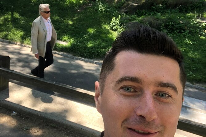 Central Park Movie Locations & Celebrity Homes Pedicab Tour - Key Points