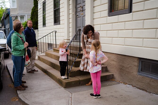 Colonial Newport Walking Tour Review - About Your Stay