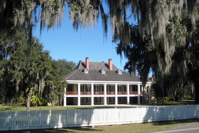 Destrehan Plantation Tour: A Review