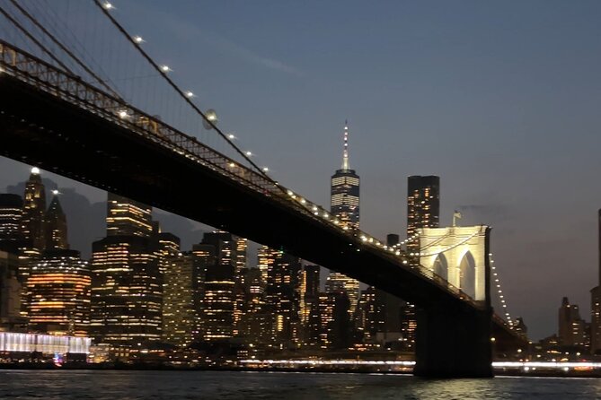 Evening Experience With Views and Drinks From Manhattan to Brooklyn - Key Points