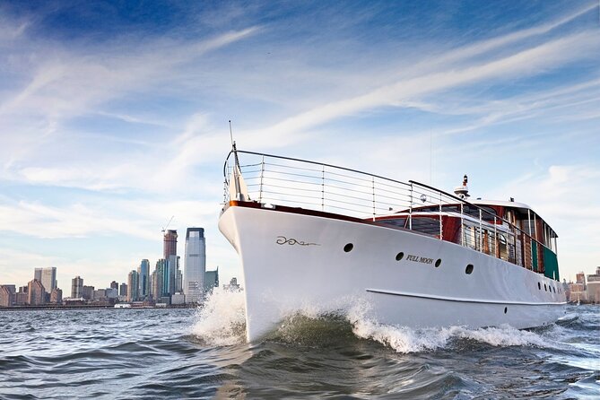 Fall Foliage Cruise on Yacht Full Moon Review - About Your Stay
