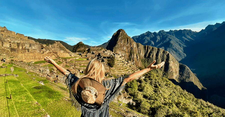 From Cusco: Machu Picchu + 7 Lagoons 8 Days | 3 Star Hotel |
