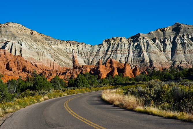 Grand Staircase Escalante and Scenic Byway 12 Audio Tour Guide - Key Points