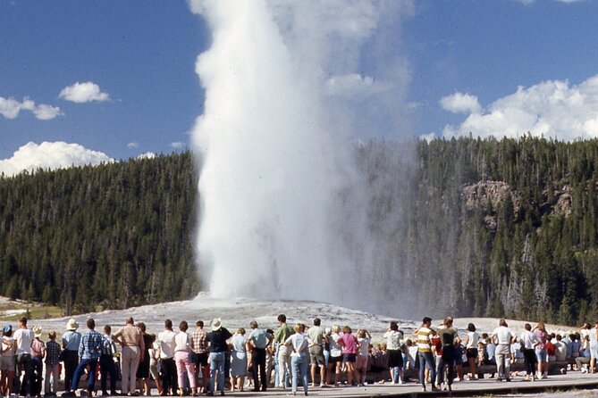 Guided Yellowstone Hot Spring Tour Review - About Your Stay
