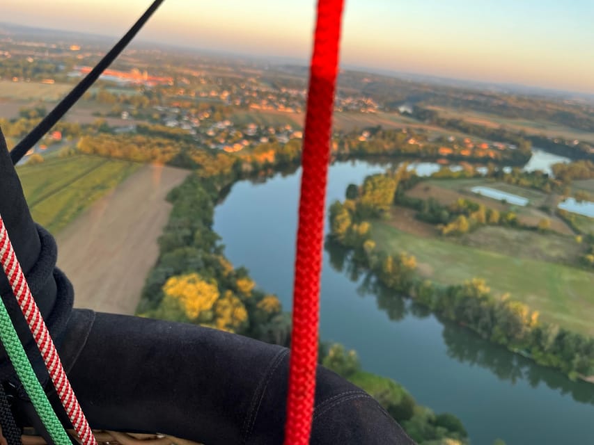 HOT AIR BALLOON FLIGHT – LAND OF COCAINE