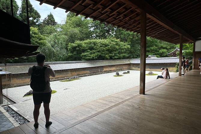 Kyoto: Ryōan-ji, Greatest Zen Garden Guided Tour in 80 Min.