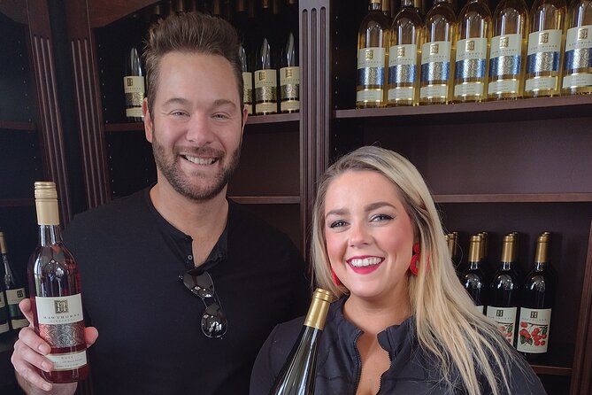 NON BUS Traverse City Wine Old Mission Peninsula Wine Tour - Key Points