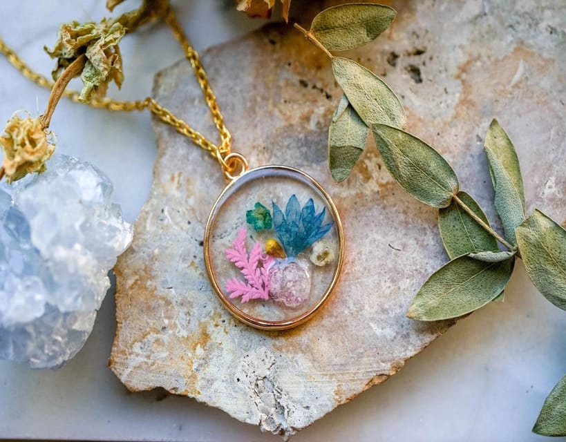 Paris: Duo Resin Jewelry Workshop (Necklace & Earrings)