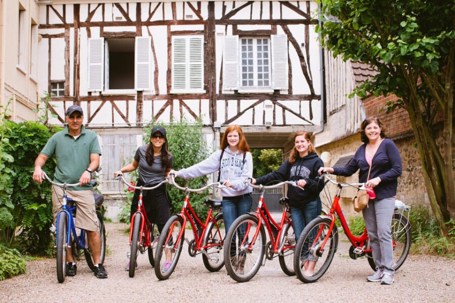 Private Monet Gardens & Giverny Bike Tour With Picnic Stop