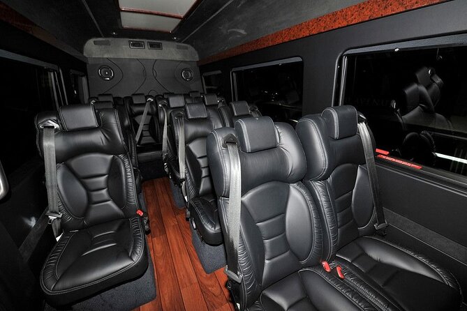 Private Round Trip Honolulu Airport HNL to Waikiki by MB Sprinter - Key Points