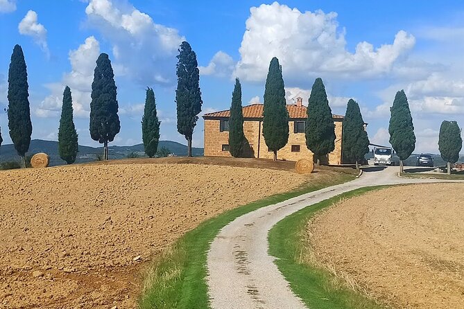 PRIVATE TRANSFER: From Assisi to Florence With Stops in Cortona & Montepulciano