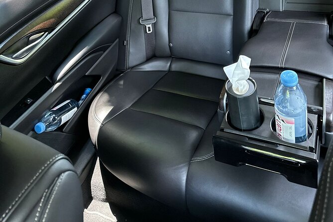 Private Transfer From Dulles Airport to Washington Dc by Sedan - Key Points