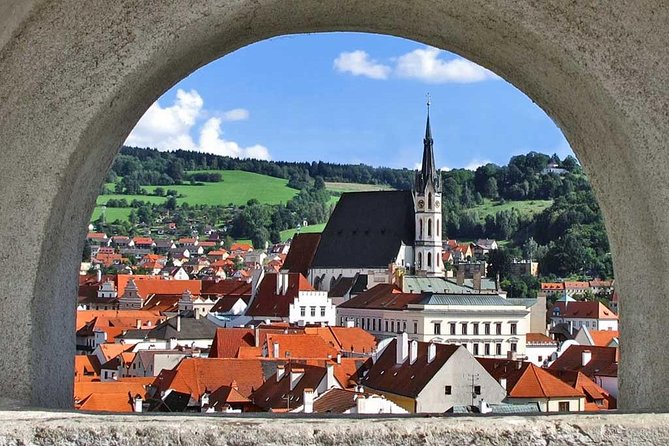 Private Transfer From Vienna to Prague With a Stopover in Cesky Krumlov