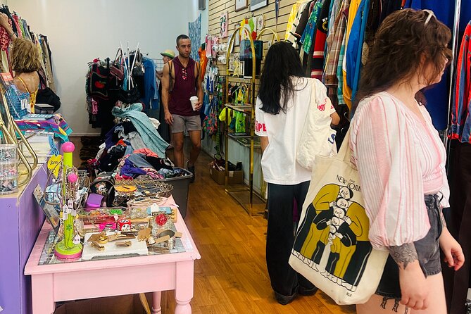 Shopping and Food Walking Tour in Philadelphia With Guide - Overview of the Tour Experience