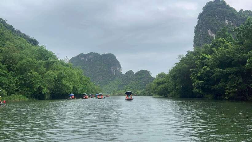 Bai Dinh, Trang An, Mua Cave Private Tour With Female Guide - Itinerary and Highlights