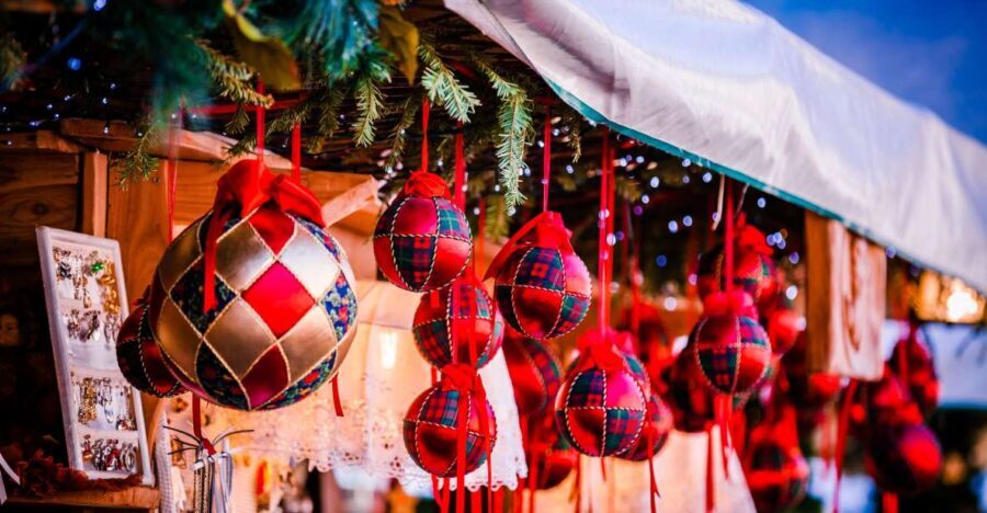 Bologna: 2-Hour Private Locals Christmas - Why Choose a Private Tour?