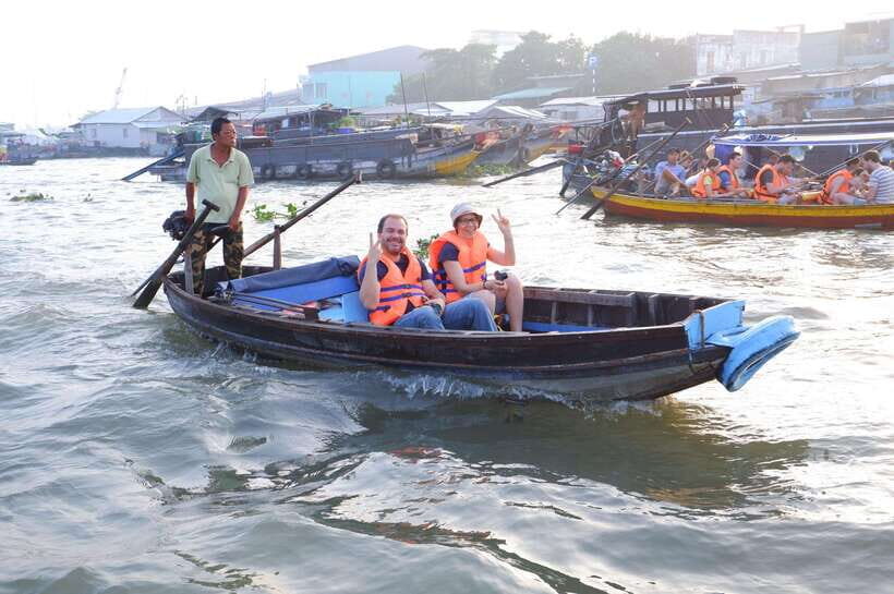 Cai Rang Floating Market and Lung Ngoc Hoang Nature Reserve - Pickup and Timing