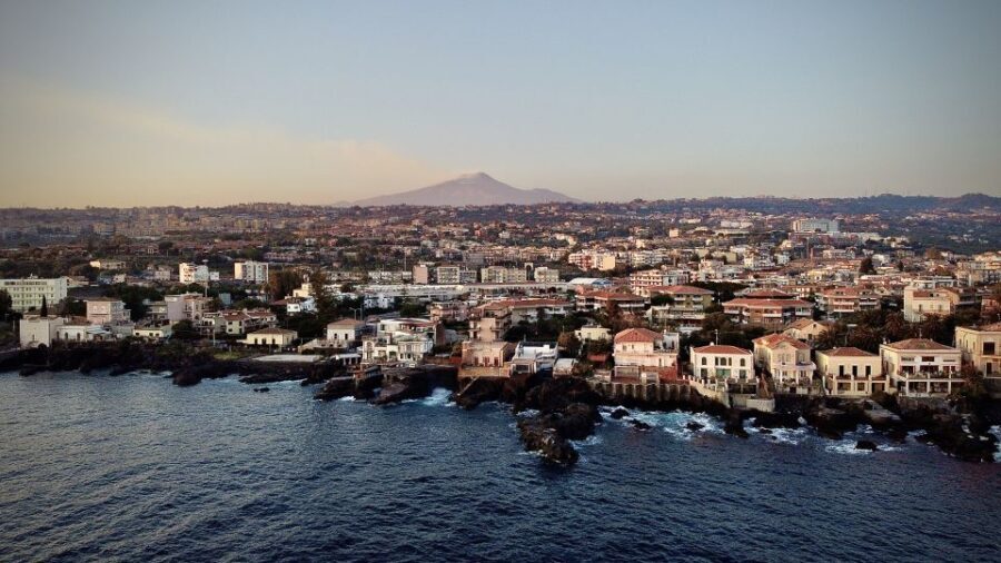 Catania: City Highlights Walking Tour - Itinerary Highlights