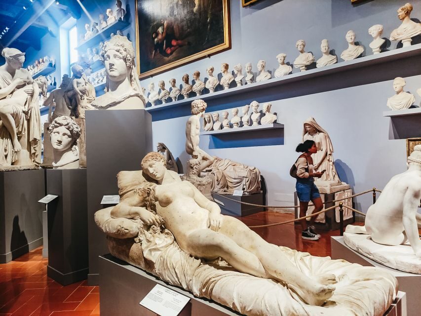 Florence: Timed Entry Ticket to Michelangelos David & Ebook - Highlights of Michelangelos David