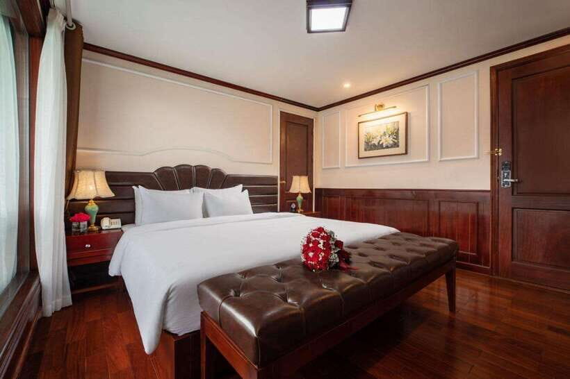 From Cat Ba : 2-3 Days Lan Ha Bay 5 Star Cruise With Balcony - Itinerary and Activities