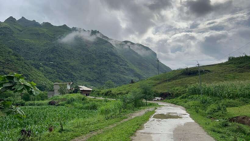 From Hanoi: 2-Day Ha Giang Loop Motorbike Adventure Trip - Itinerary Highlights