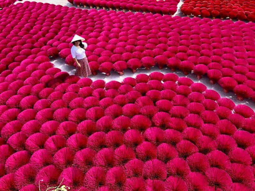 From Hanoi: Incense Village & Hat Making Village Tour - Itinerary and Highlights