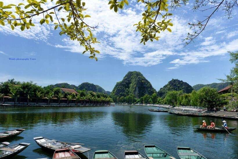From Hanoi : Private Day Tour to Tam Coc and Phat Diem - Itinerary Highlights