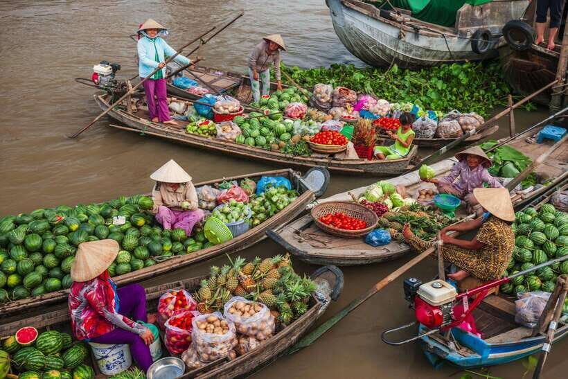 From Ho Chi Minh City: Mekong Delta 2 Days Group Tour - Day 1 Itinerary