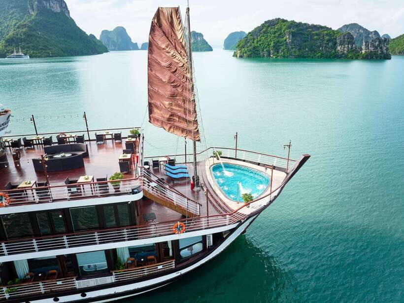 From Ninh Binh: 2-Day Lan Ha Bay Luxury Cruise With Meals - Itinerary Highlights