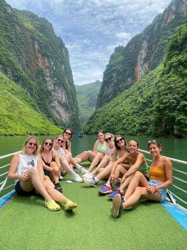 From SaPa: 4 Day Ha Giang Loop Motorbike Tour With Rider - Detailed Itinerary