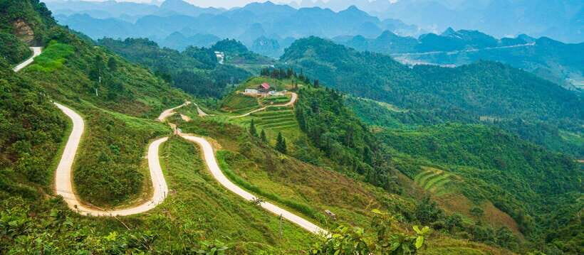 Ha Giang: 3-Day Loop With Easy Rider + Trekking Tour - Exploring the Meo Vac, Ma Pi Leng, and Dong Van Regions