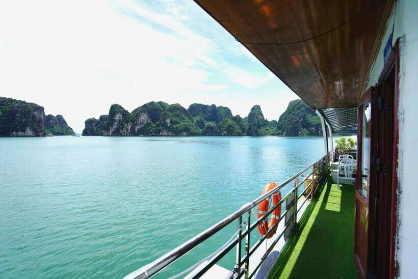 Ha Long Bay Luxury Day Cruise With Buffet Lunch From Hanoi - Itinerary and Activities