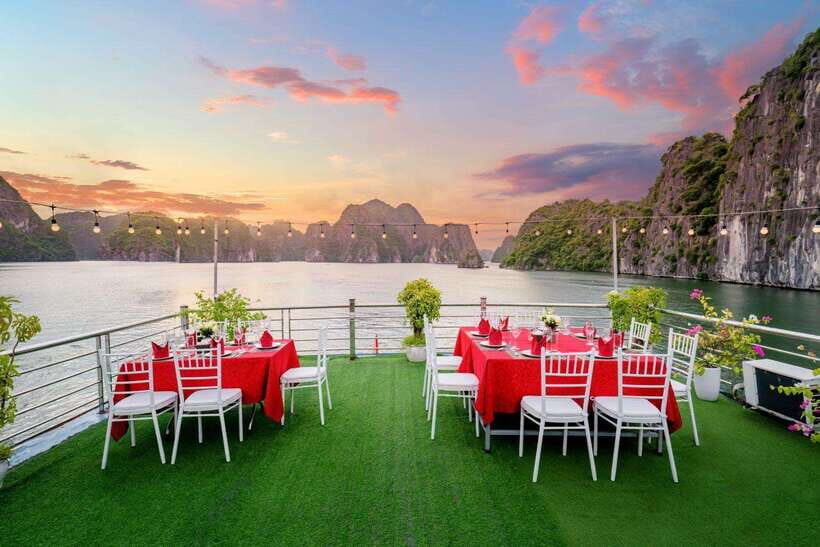 Hanoi: 2-Day Ha Long and Lan Ha Bay Cruise With Kayaking - Itinerary Highlights