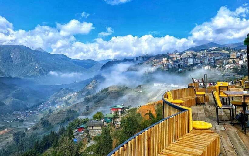 Hanoi: 2-Day Sapa and Fansipan Mountain Tour With Sleep Bus - Itinerary Highlights: Day 1